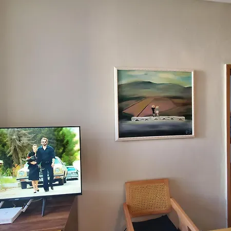 - Steps From The Sarandë