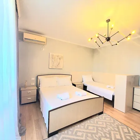 - Steps From The Apartment Sarande