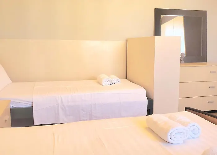 - Steps From The Apartamento *