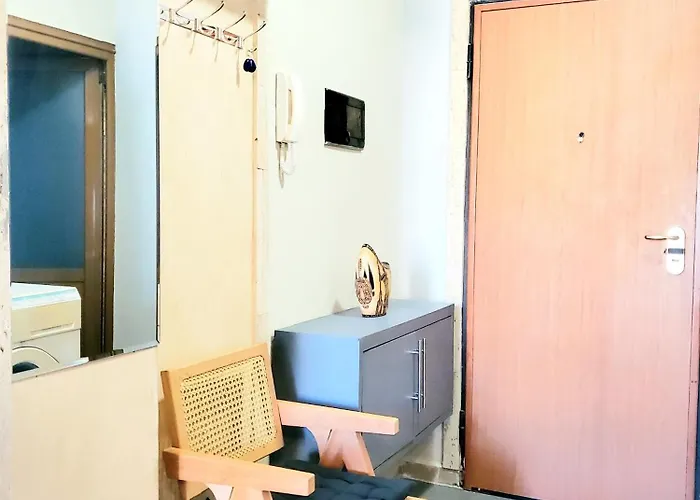 - Steps From The Sarandë