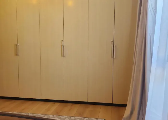 - Steps From The Sarandë